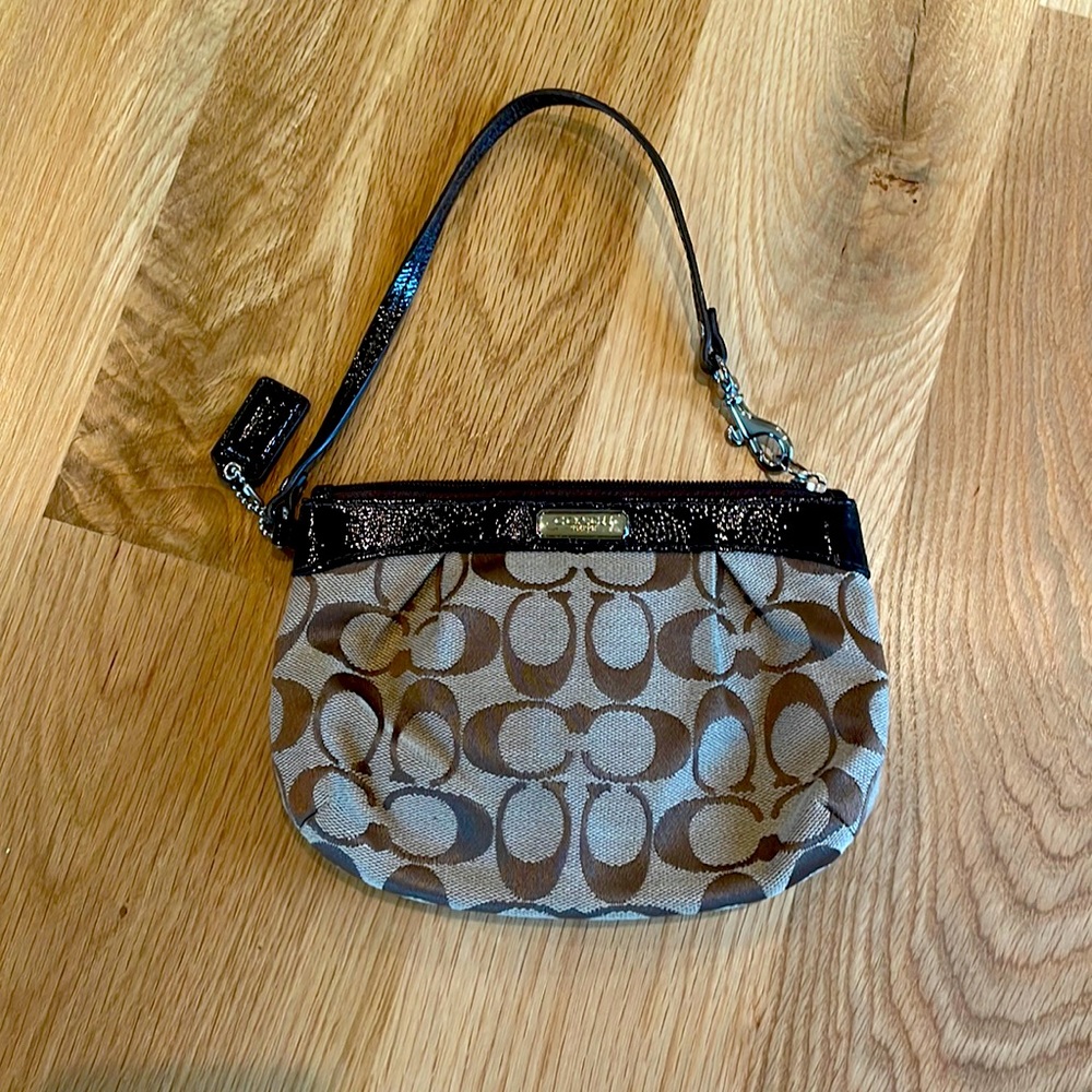 Coach wristlet!!
